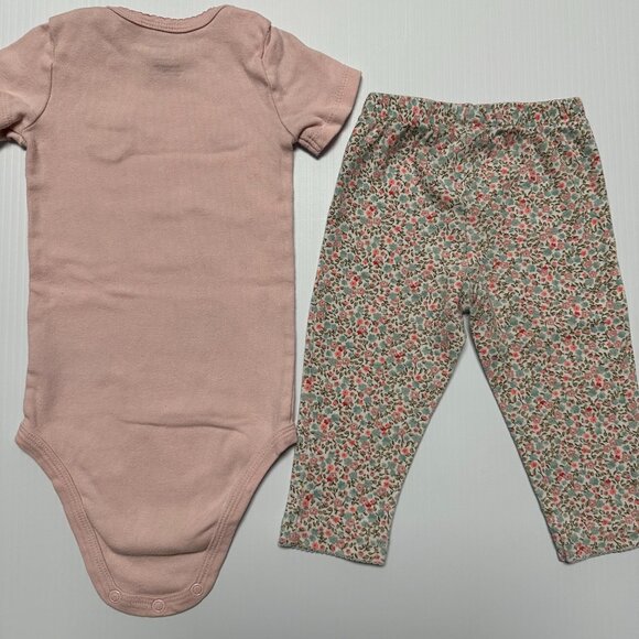 Girls 9 month outfit bundle - Picture 3 of 9